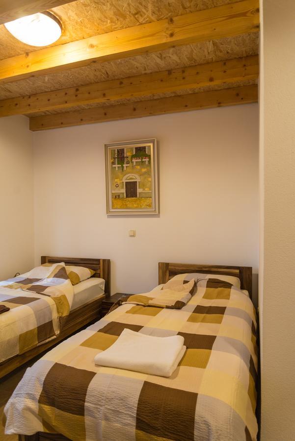 Motel Orhideja Donji Vakuf Esterno foto