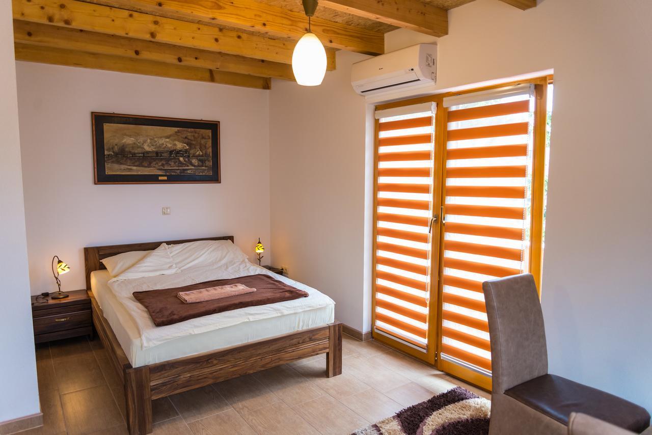 Motel Orhideja Donji Vakuf Esterno foto