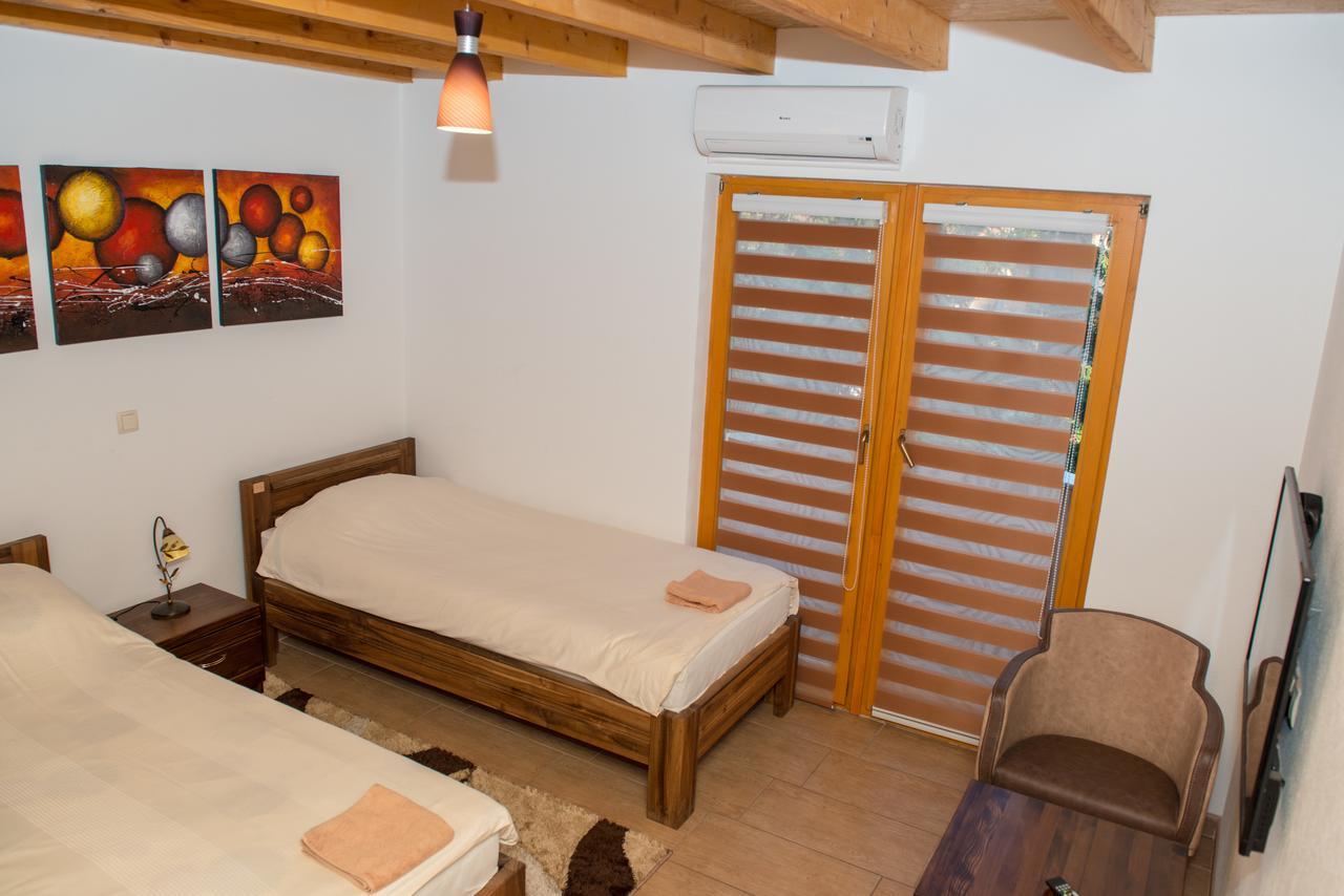 Motel Orhideja Donji Vakuf Esterno foto